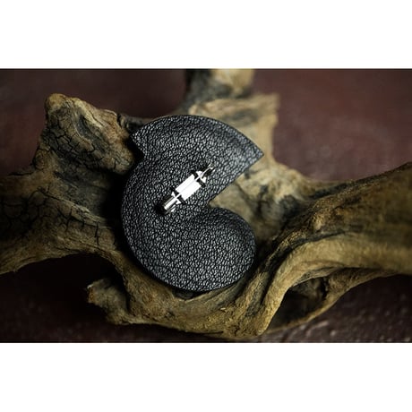 Leather Brooch ( Small ) / Reon Icon Design ( 88 Colors )