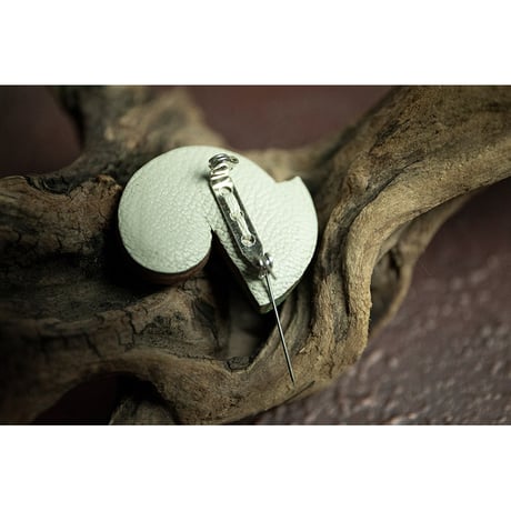 Leather Brooch ( Tiny ) / Reon Icon Design ( Combination Color )