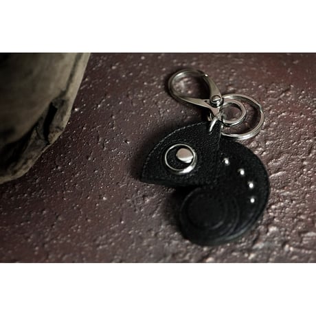 Leather Key Holder ( Small ) / Reon Icon Design ( Monkey Flip Model )
