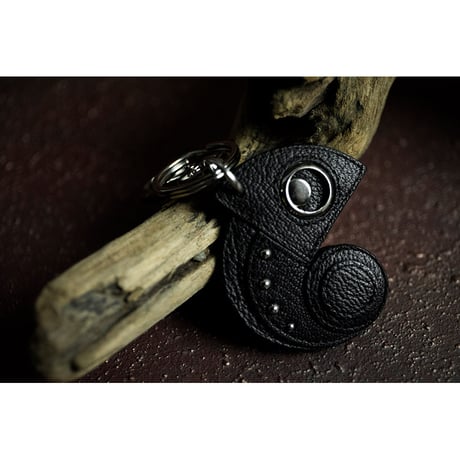 Leather Key Holder ( Small ) / Reon Icon Design ( Monkey Flip Model )