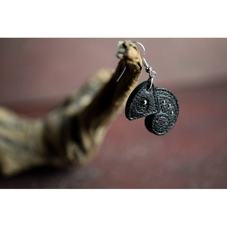 Leather Pierced Earrings / Reon Icon Design ( 88 Colors )