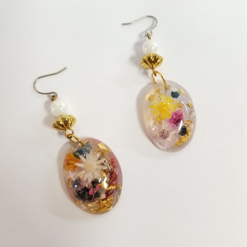 やの　ガラス　レジン　フックピアス やの　ガラス　レジン　フックピアス
