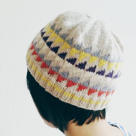 【PDFパターン】Crayon Hat クレヨン模様の編み込み帽子 by Midori Hirose