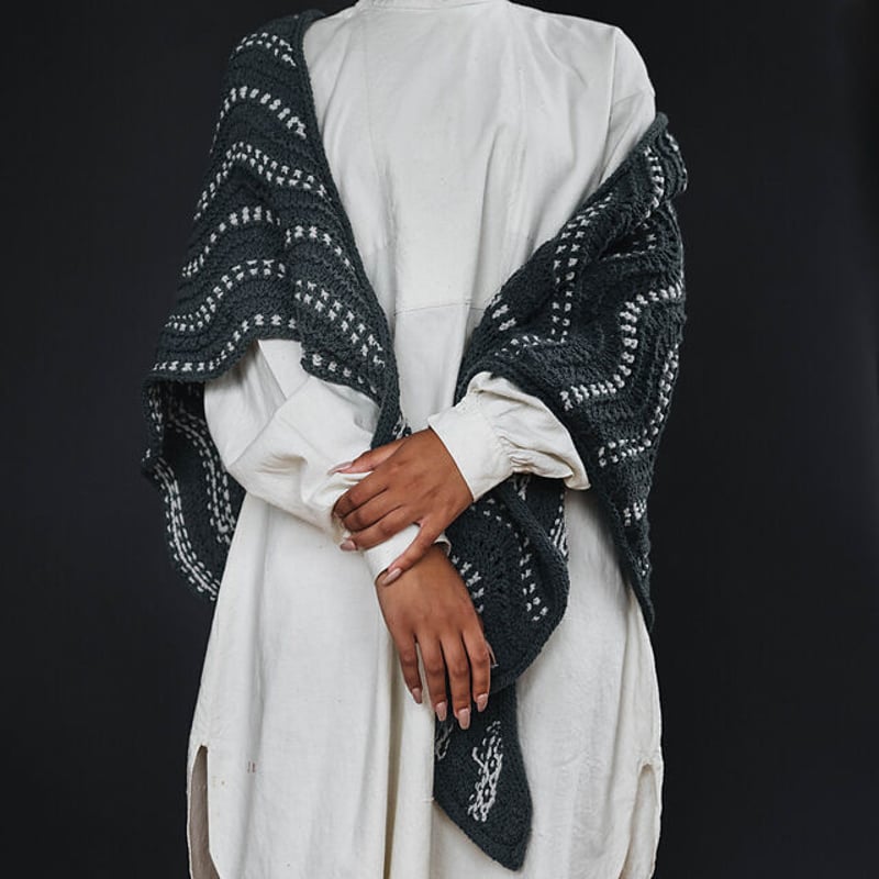 PDFパターン】Continuous Wave Shawl（点線の入った波模様の三角