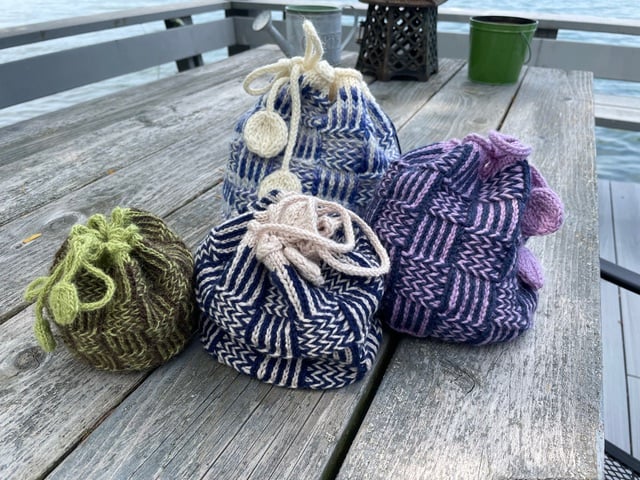 PDFパターン】チェッカーポーチ by 飛田眞理 | KASITOO'S STORE