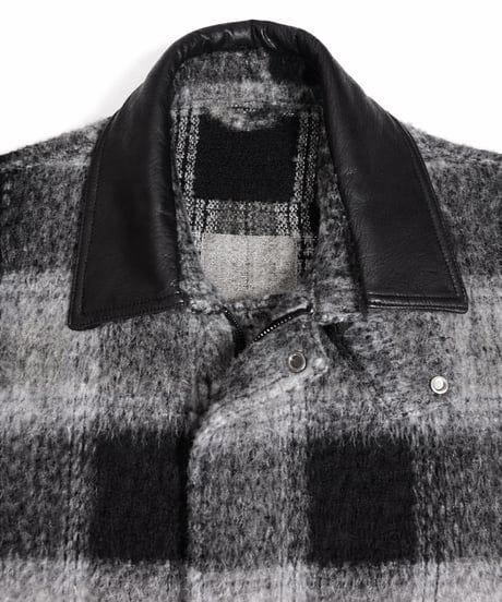 Shaggy Wool Check Ventilation Short Blouson BROWN