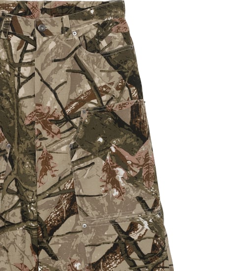 Camouflage Twill 9-Pocket Knee-Length Shorts BLACK