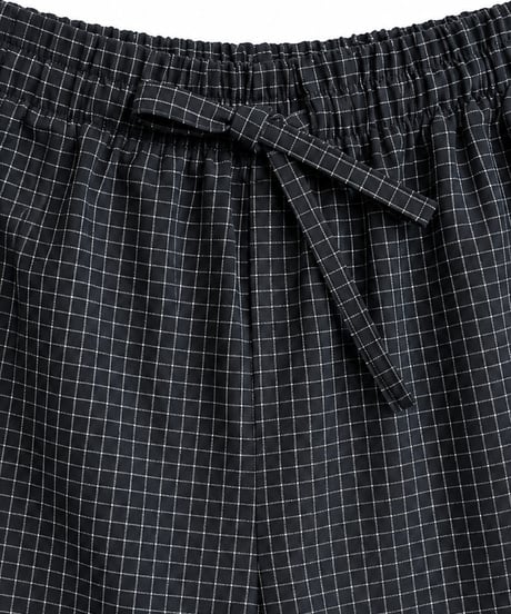 Water-Repellent Seersucker Check Layered Shorts BLACK