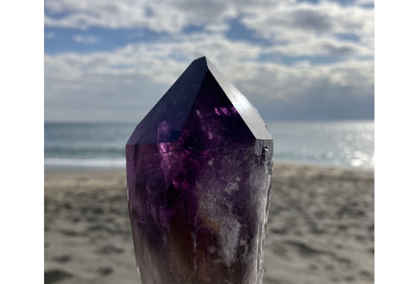 【ブラジル/バイーア産】アメジスト(蝕像) ブラジル・バイーア産アメジストファントムポイント【磨き