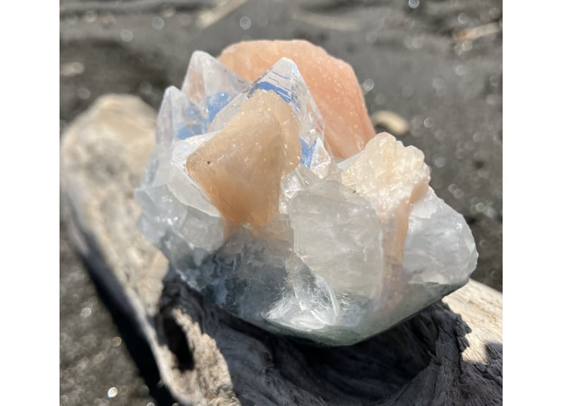 アポフィライト&スティルバイト インド産 | mira Earth