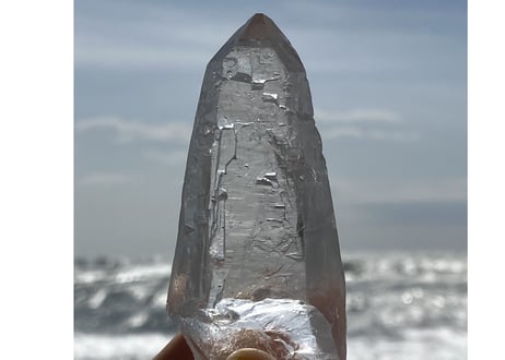 カテドラル水晶　ブラジル産