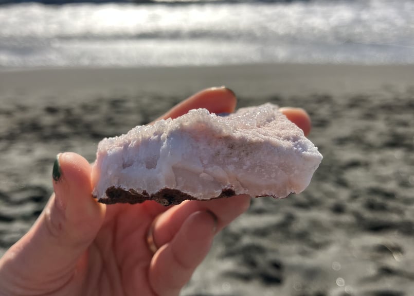 ピンクアポフィライト インド産 | mira Earth