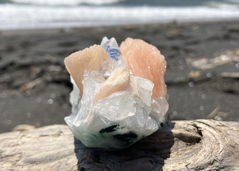 アポフィライト&スティルバイト インド産 | mira Earth