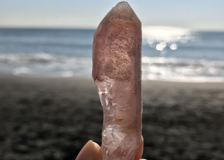 ディープピンクレムリアンシード　ブラジル ミナスジェライス州産