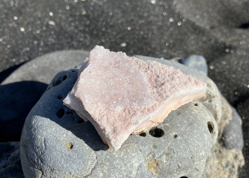 ピンクアポフィライト インド産 | mira Earth