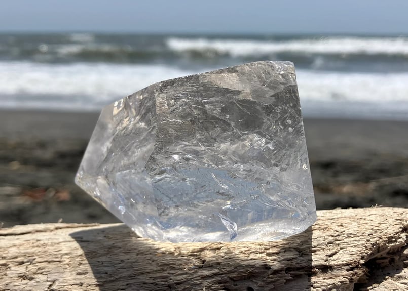 ヒマラヤン水晶 ハーフポリッシュ B | mira Earth