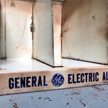 General Electric 自動車用ランプ ディスプレイ ミニラック