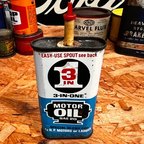 Vintage 3-IN-ONE MOTOR Oil Can 16-c-74