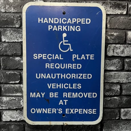 ヴィンテージ　ロードサイン　HANDICAPPED PARKING　14-62-57