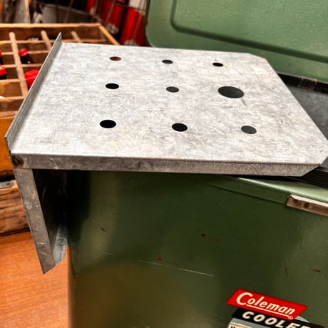 Vintage Coleman cooler box 18-258