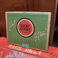 LUCKY STRIKE　ヴィンテージ　タバコ缶　16-2-18