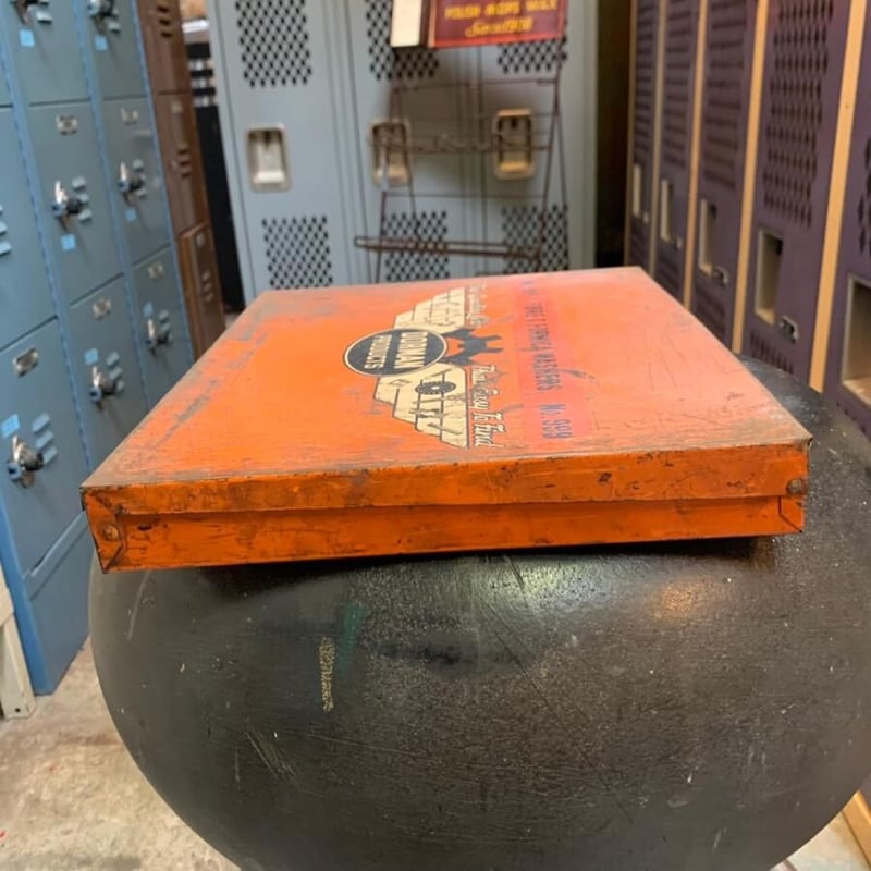 DORMAN PRODUCTS ヴィンテージ ツールボックス (11)261 | BigBea