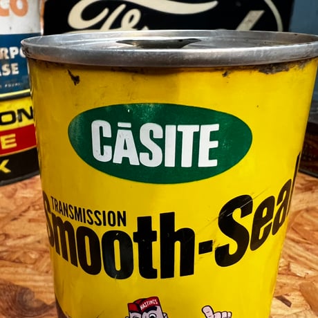Vintage Smooth-Seal Transmission Fluid Can 16-c-64