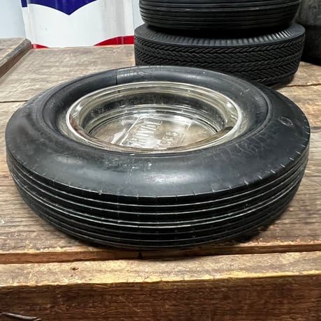 Vintage U.S. ROYAL TIRES 灰皿 19-129-9