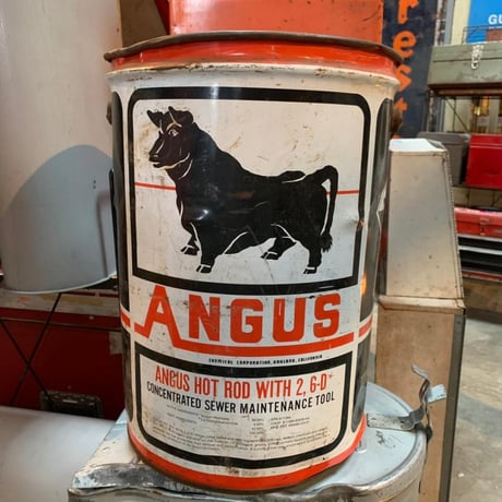 ANGUS　ヴィンテージ　缶