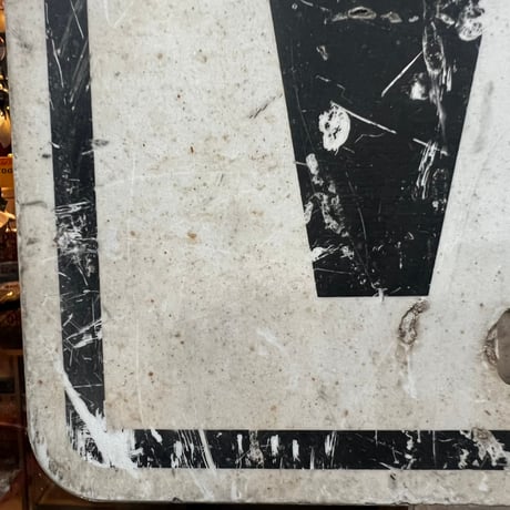 Vintage W SIGN 17-18-12