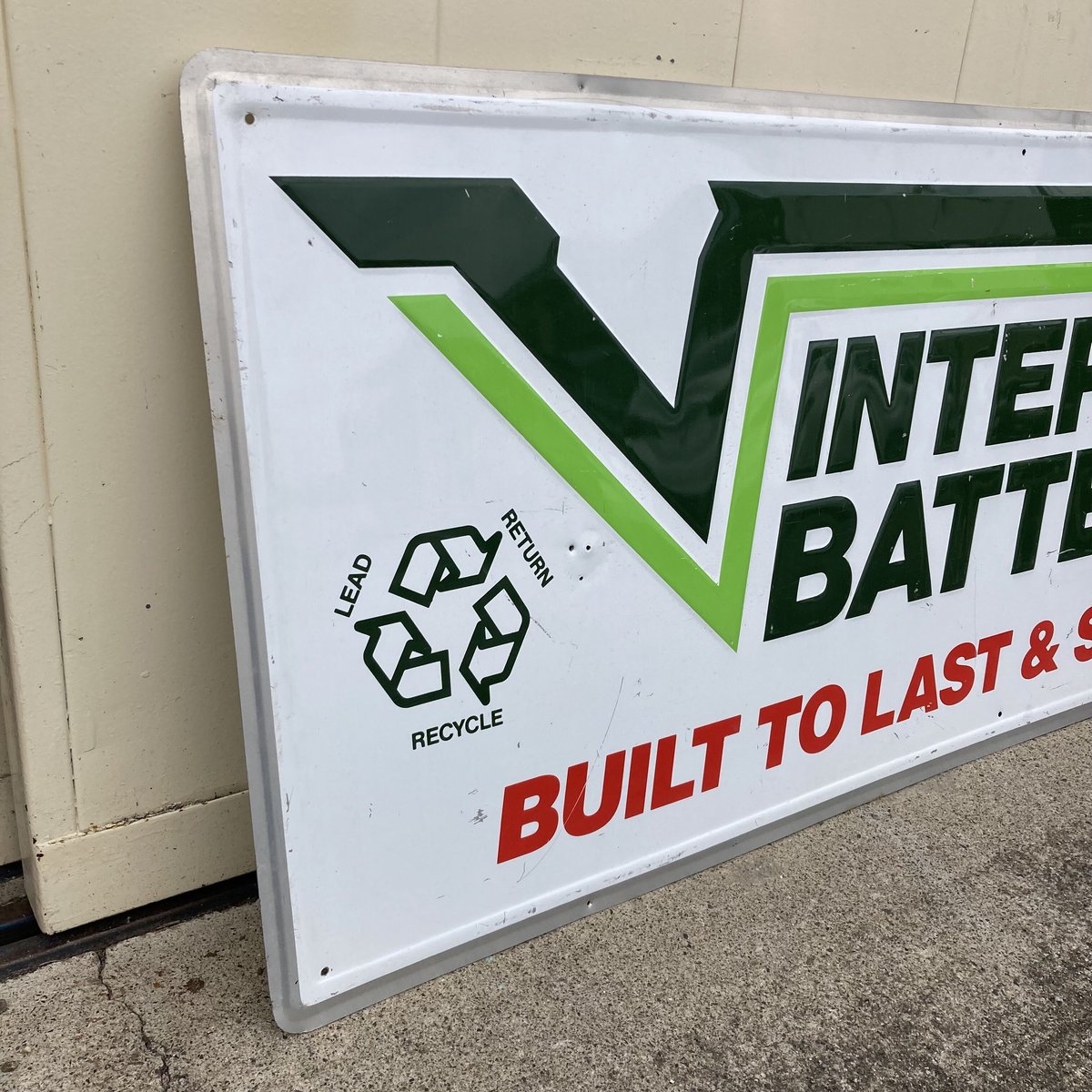 専用 インターステートバッテリーズ メタルサイン ディスプレイ アメリカ US インターステートバッテリーズ メタルサイン ディスプレイ