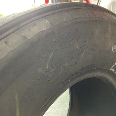 Goodyear Eagle　ヴィンテージ　＃1タイヤ　15-112