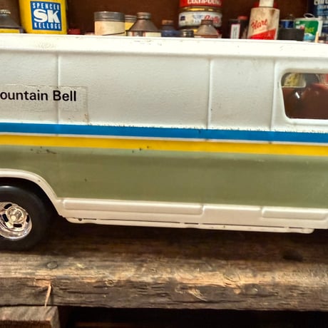 Vintage Mountain Bell Telephone Service Van ミニカー 21-316