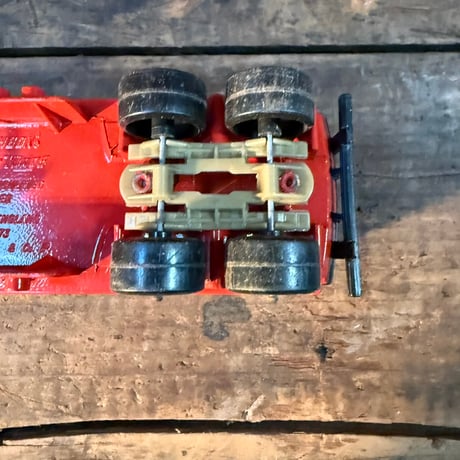 Vintage MATCHBOX SuperKings タンクローリートラック 20-428-18