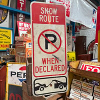 Vintage SNOW ROUTE P 道路標識 20-202-28