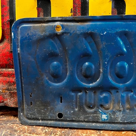 Vintage License Plate コネチカット州　19-107-6