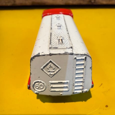 Vintage ESSO ミニカー 20-428-28