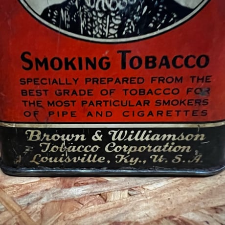Vintage SIR WALTER RALEIGH TOBACCO CASE 18-145-23