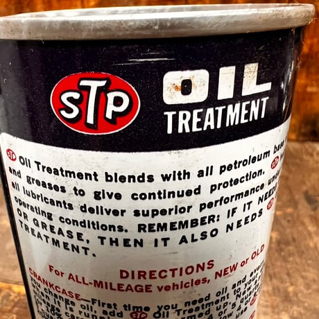Vintage STP OIL CAN 17-77-16