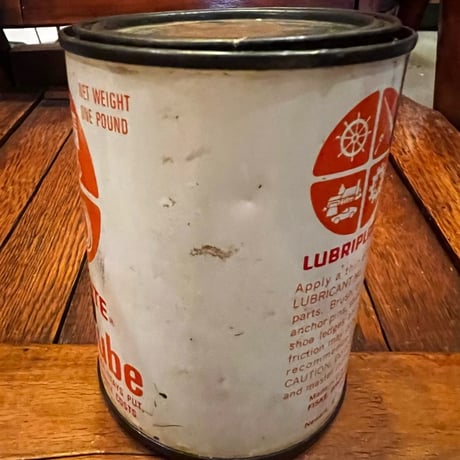 Vintage LUBRIPLATE OIL CAN 16-c-28