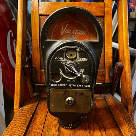 Vintage parking meter 18-89