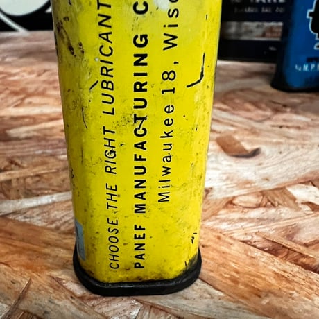 Vintage Lub-a-Lock Oil Can 16-c-77