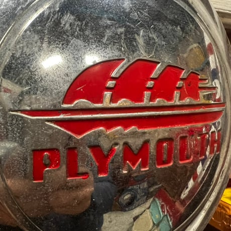 Vintage PLYMOUTH ホイール キャップ 18-101-4