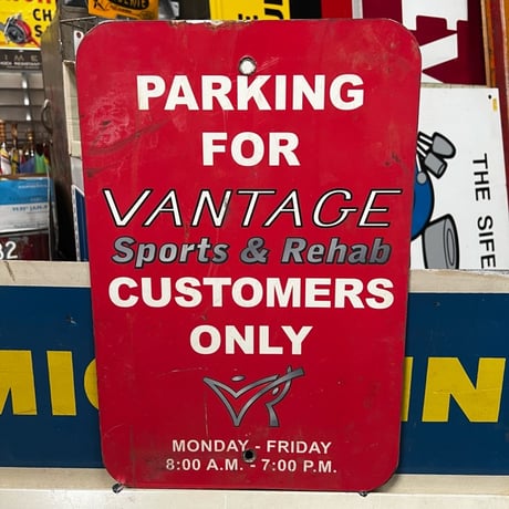 Vintage PARKING SIGN 19-105-13