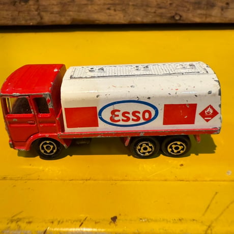 Vintage ESSO ミニカー 20-428-28