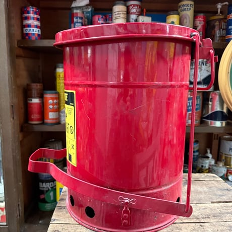 Vintage OILY WASTE CAN 18-250