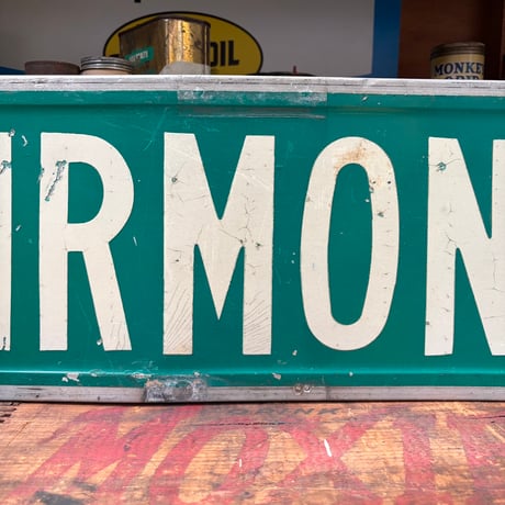 Vintage FAIRMONT AV 両面 道路標識 18-24