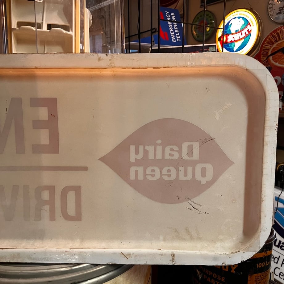 688759589cdd8581fd2e8f72
