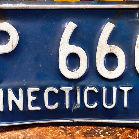 Vintage License Plate コネチカット州　19-107-6
