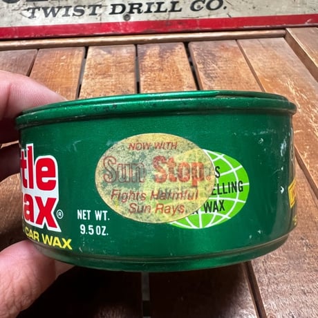 Vintage TurtleWax Oil Can 16-c-24